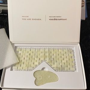 Jade Eye Mask and Gua Sha Set